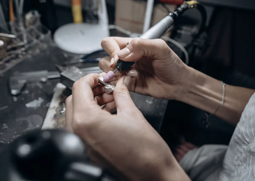 taller mantenimiento joyas relojes sant feliu de guixols